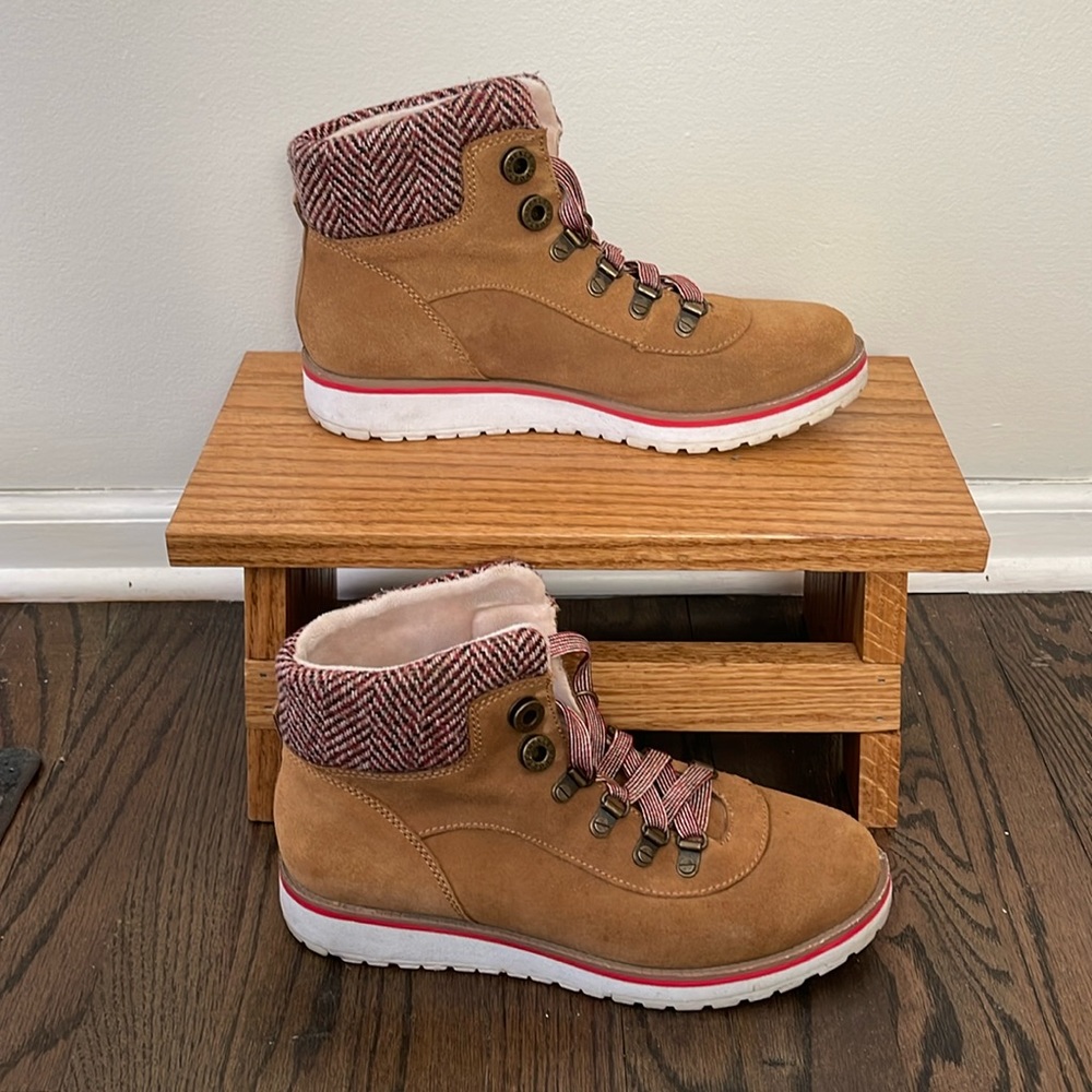 Annie Klein Sport lace up boots.